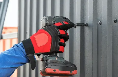 Travaux de zinguerie - Parves et Nattages